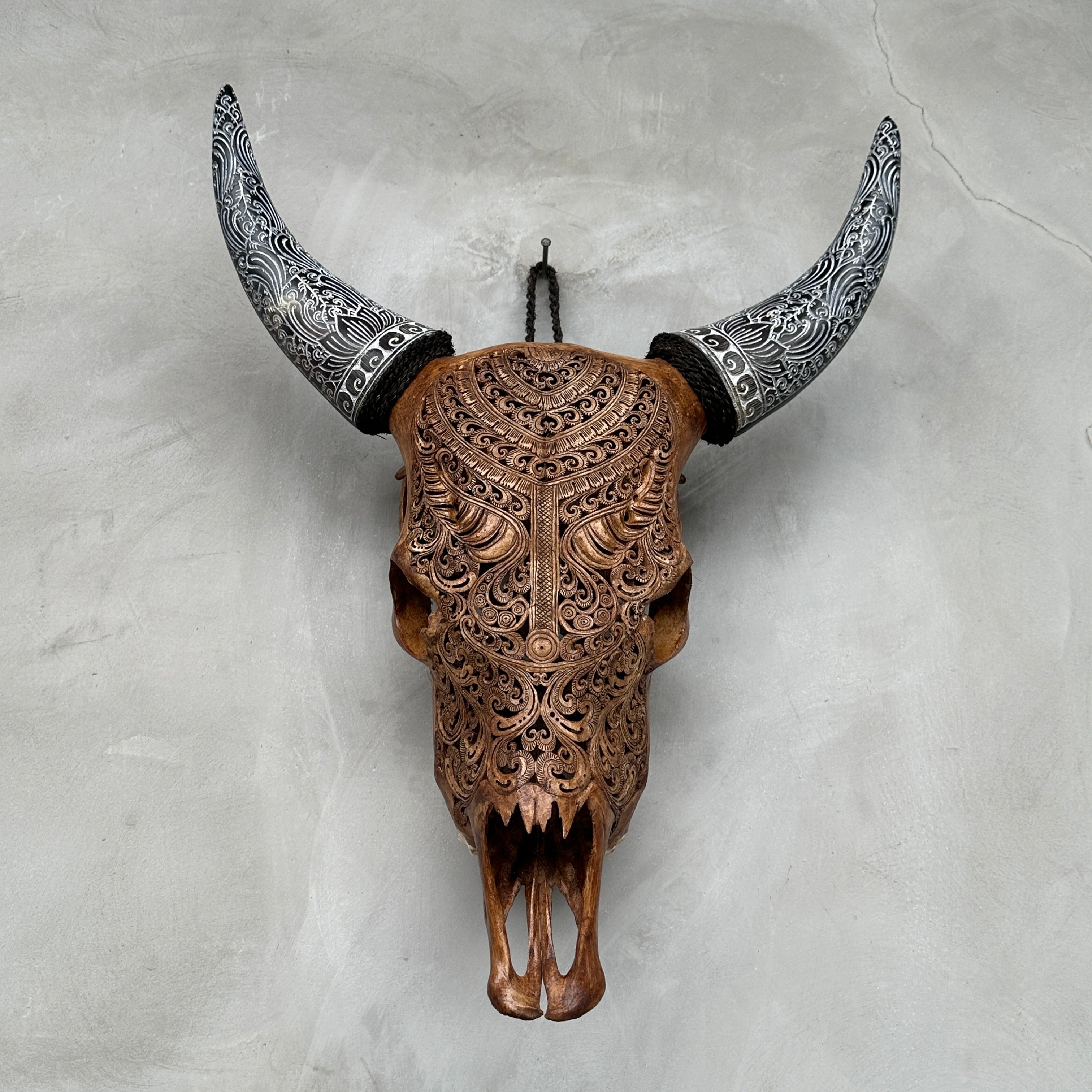 Cow & Horns Carved Badong - Skull,A/039