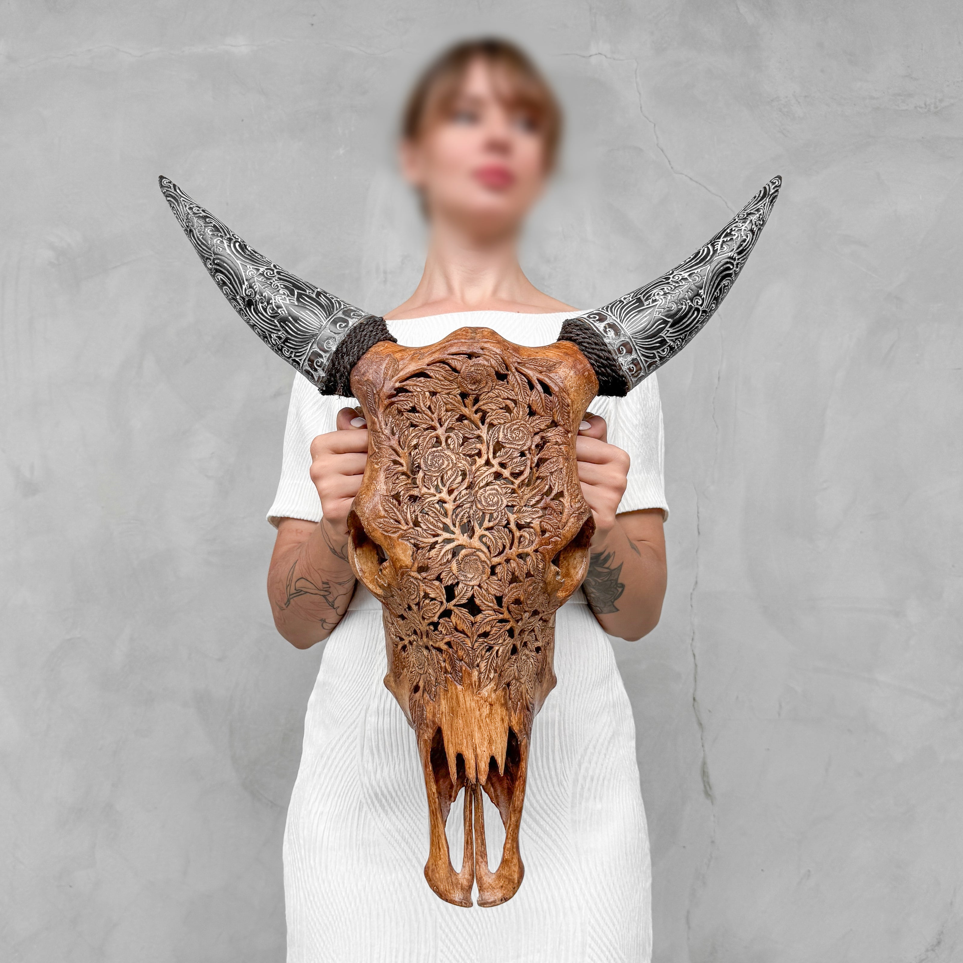 Fully carved cow skulls with Rose Carving Skull,A/086