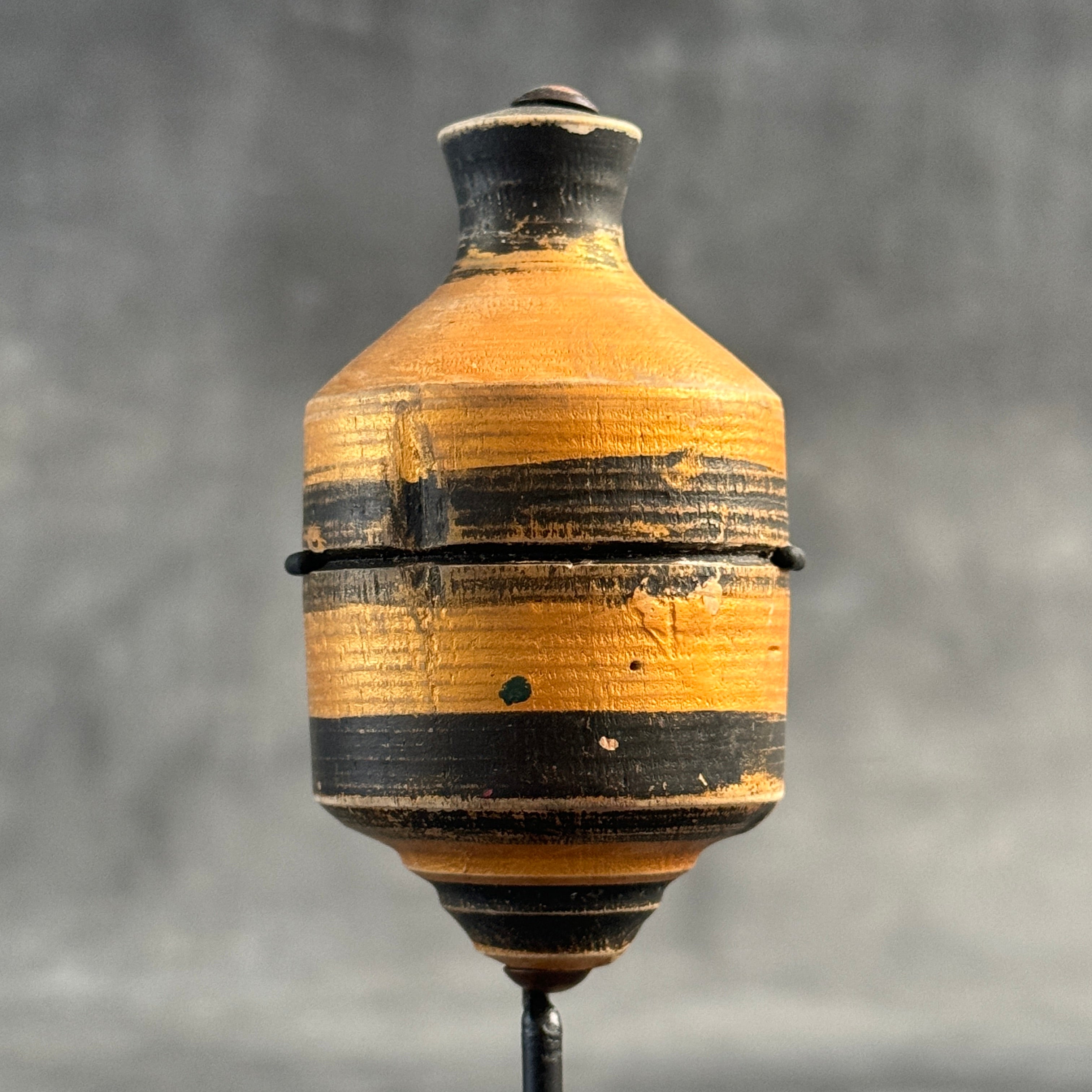 Lombok island spinning top  - CoC,A/009