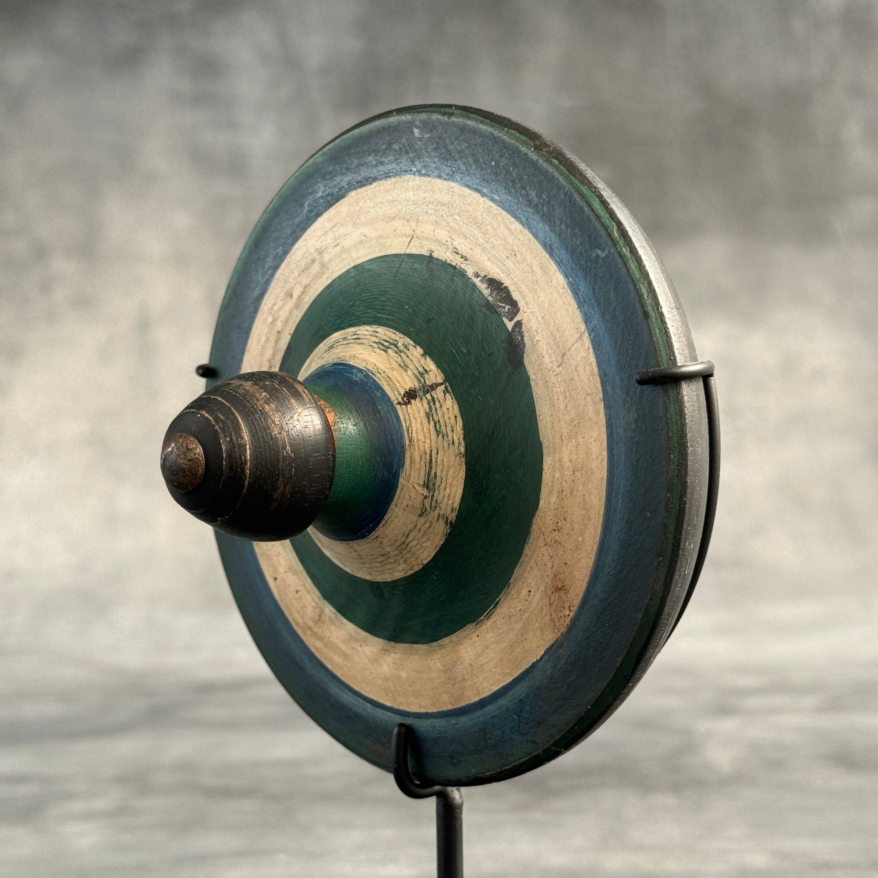 Lombok island spinning top  - CoC,A/008