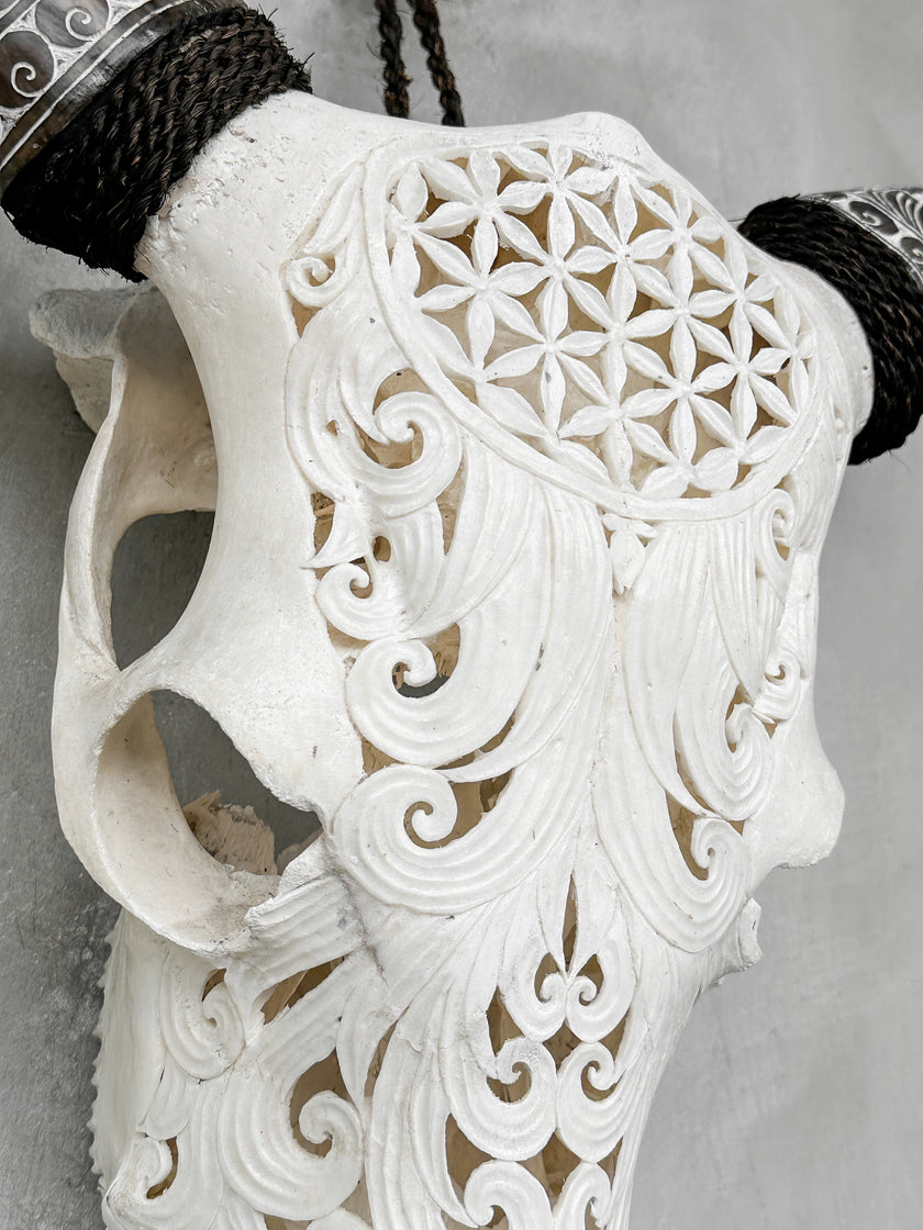 Fully carved cow skulls with Flower Of life Carving Skull,A/080