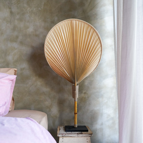 Palm Leaf Lamp