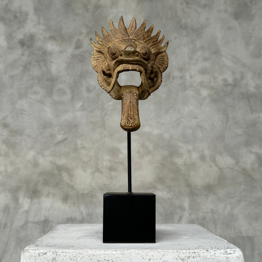 Barong on stand Bronze