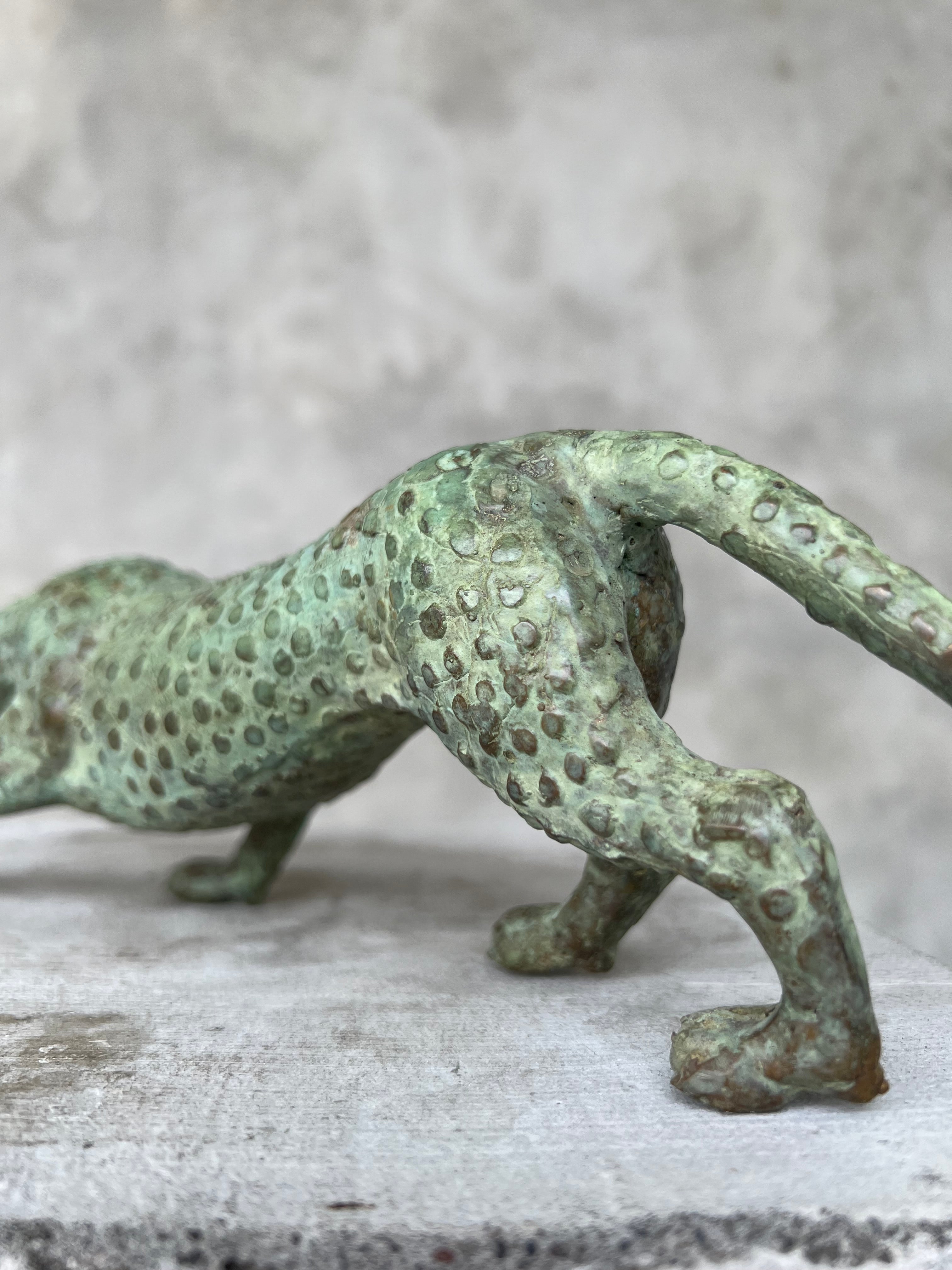 Leopard Hunting Patinated Bronze - Large