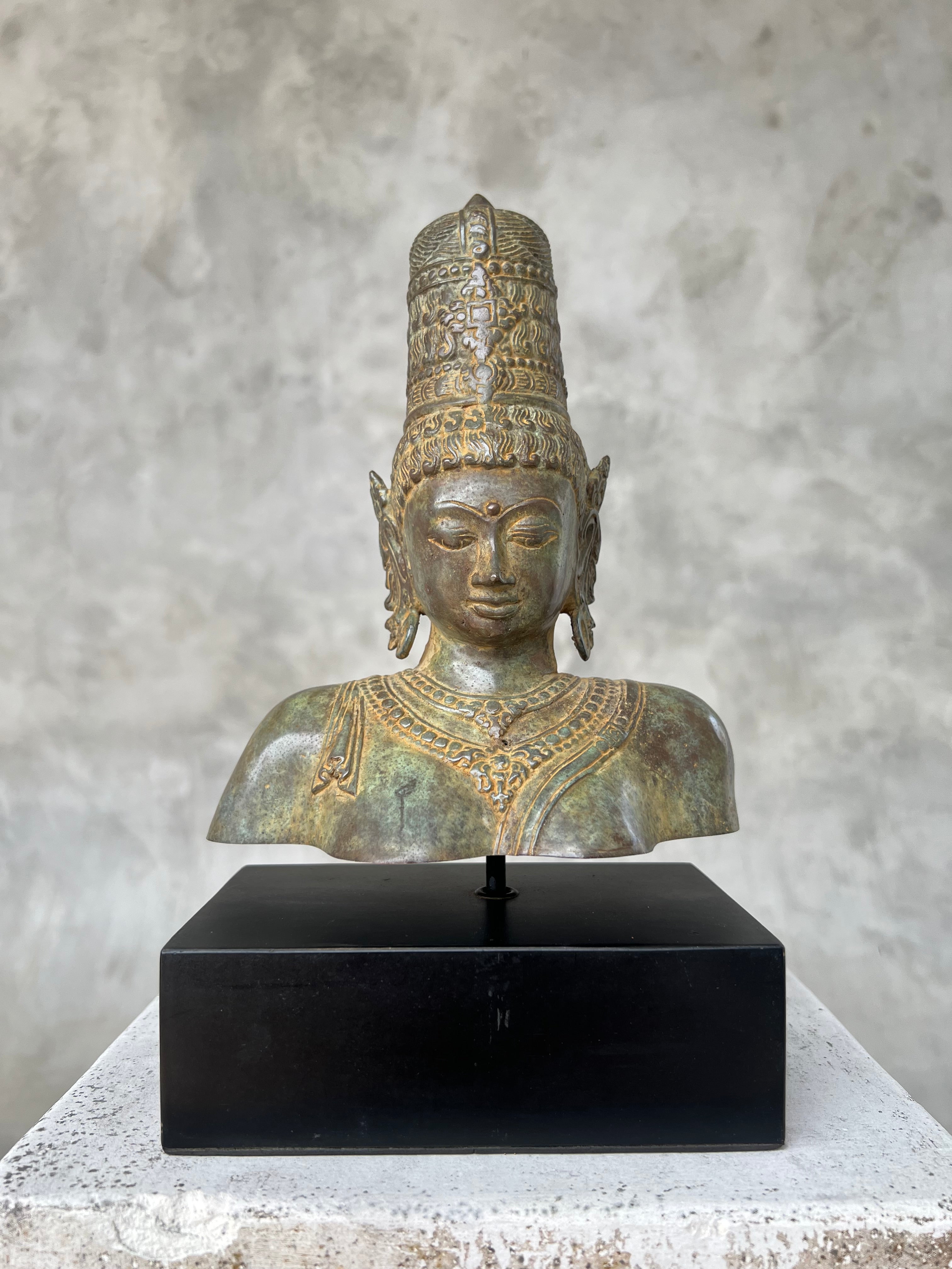 Buddha Thai Aged Patinated Bronze