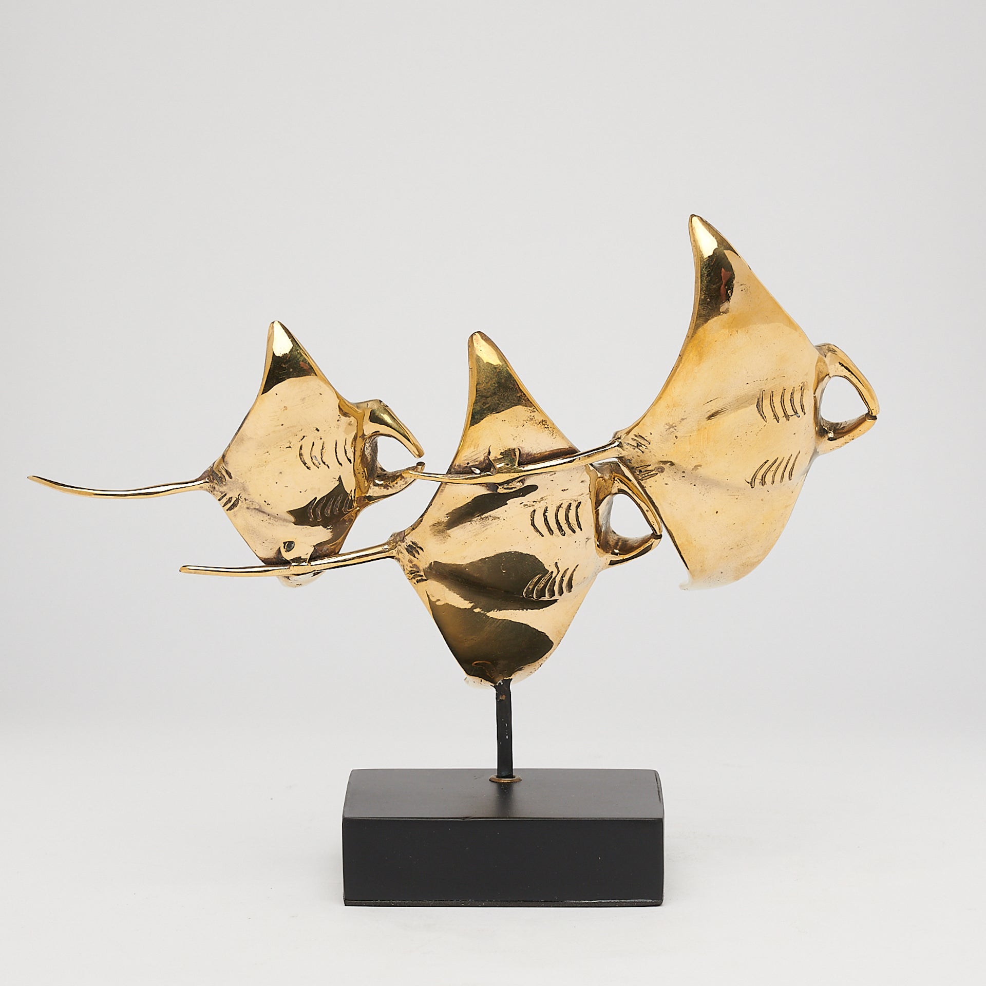 Manta Ray Family 3 Polished Bronze