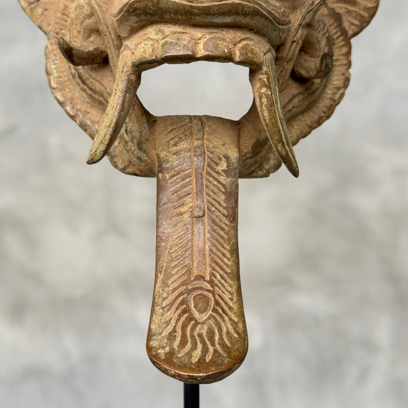 Barong on stand Bronze