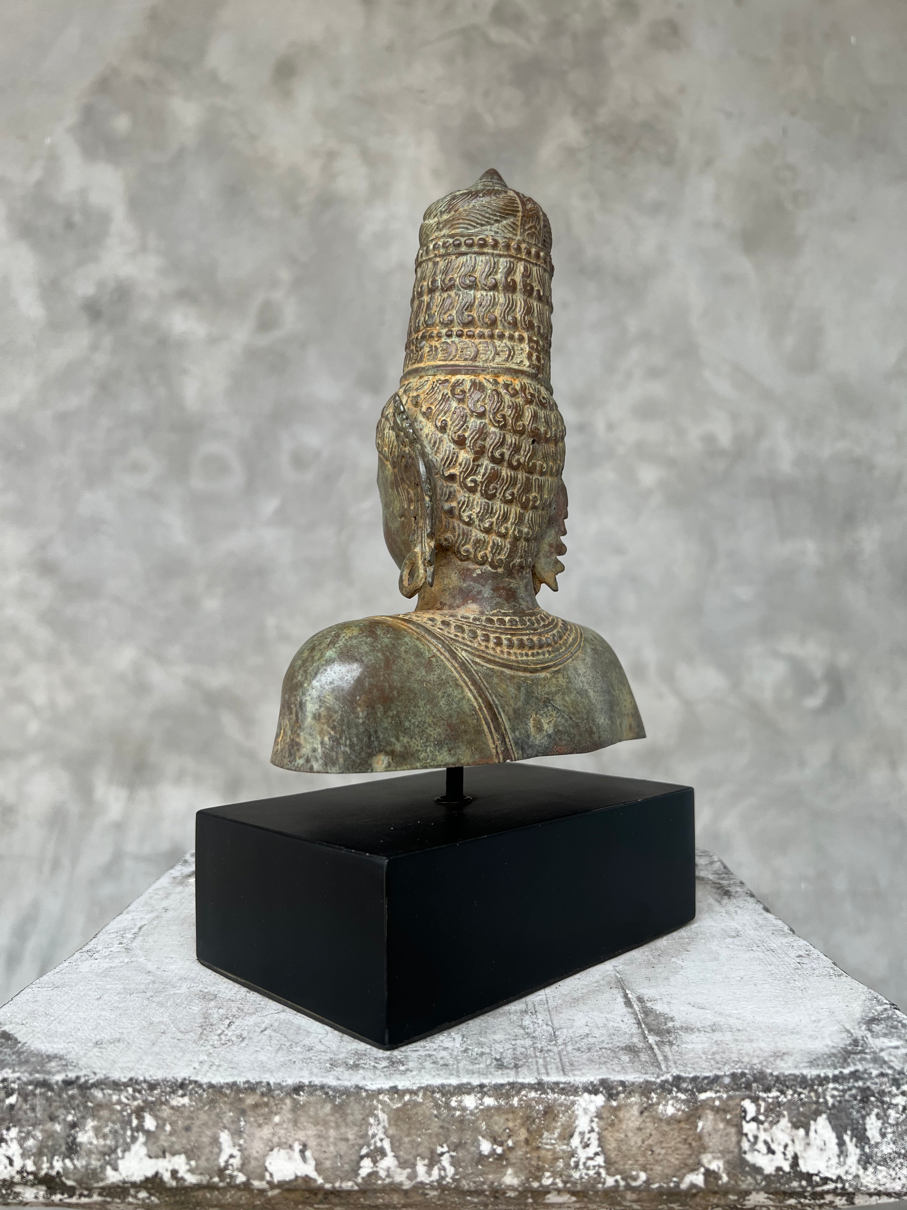 Buddha Thai Aged Patinated Bronze