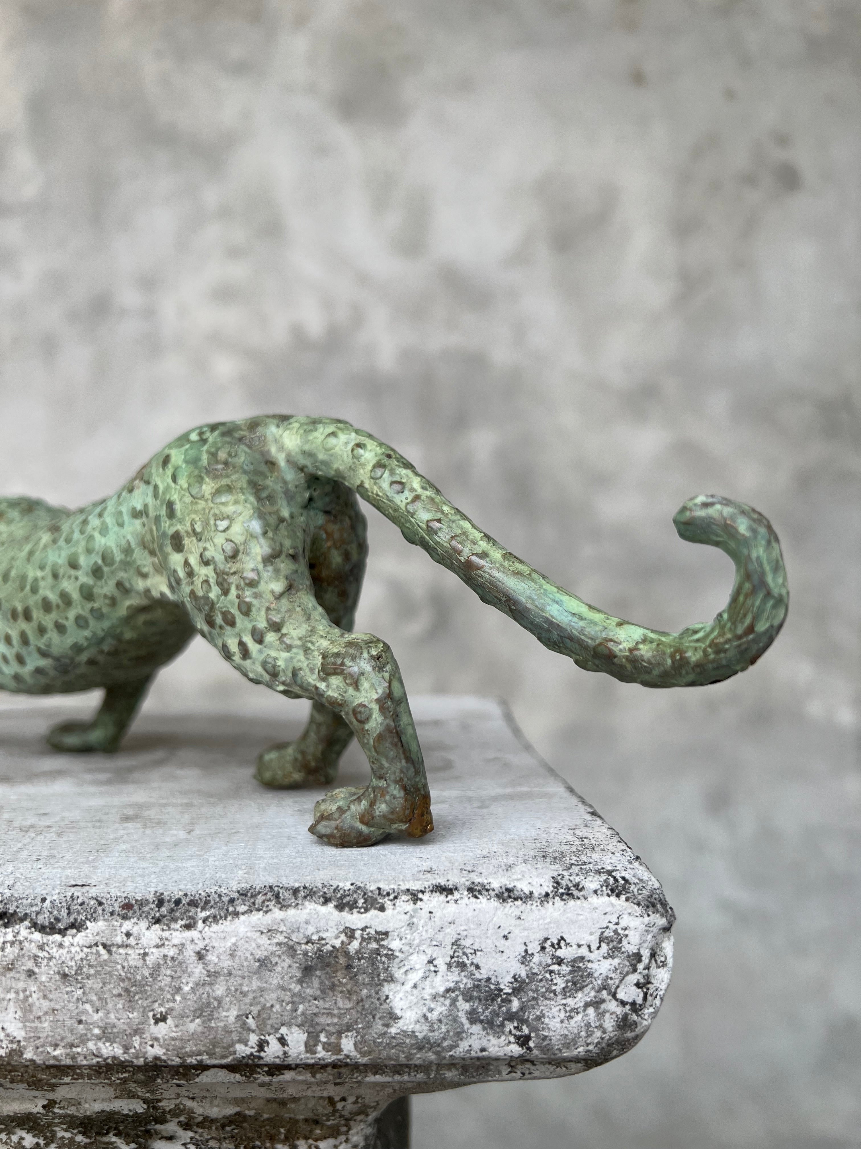 Leopard Hunting Patinated Bronze - Large