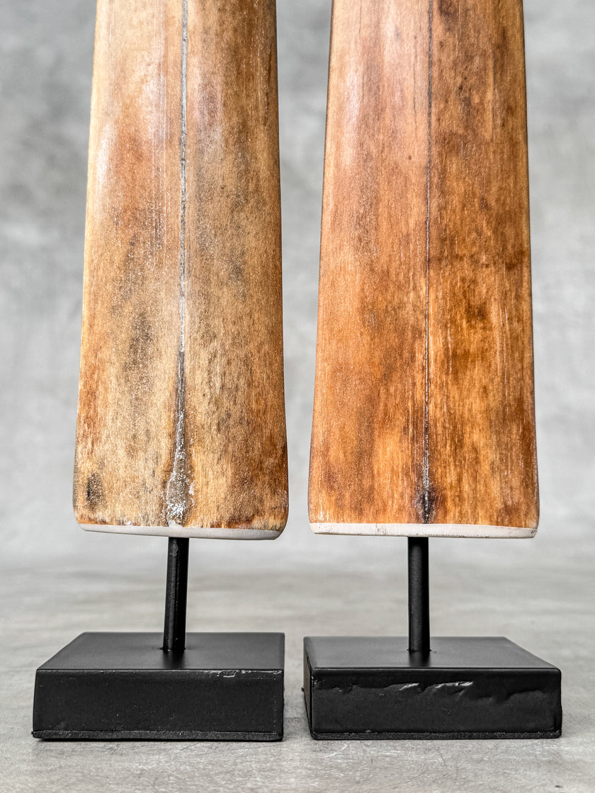 A Pair of Tusks on stand  | Tusk,A/043
