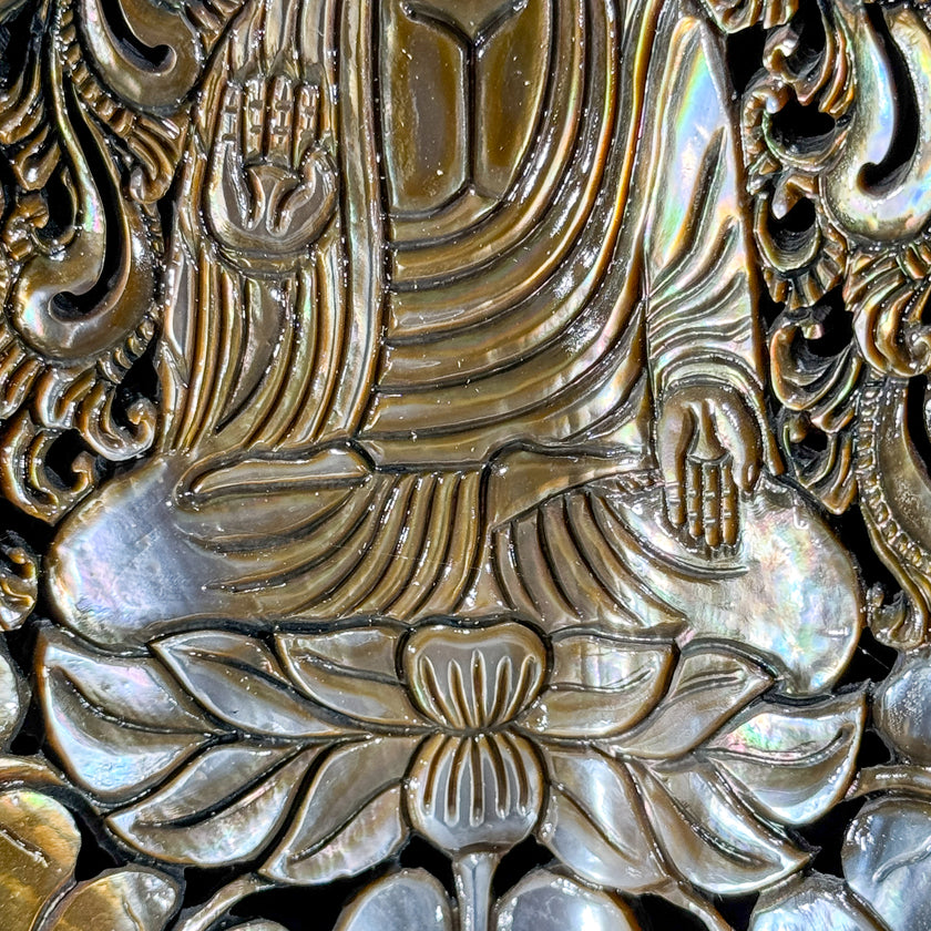 Carved Mother of Pearl Shells Budha Carving ToS,A/026