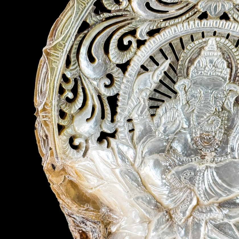 Carved Mother of Pearl Shells Ganesha Carving ToS,A/028