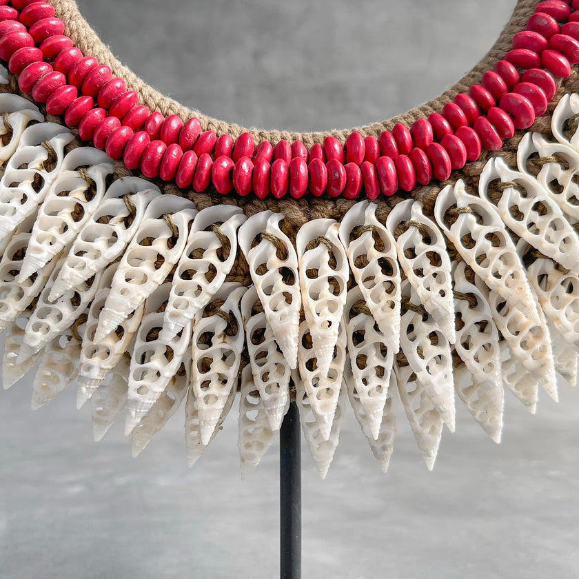 Shell Necklace SN 7 carving 9X/095