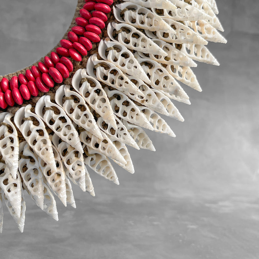 Shell Necklace SN 7 carving 9X/095