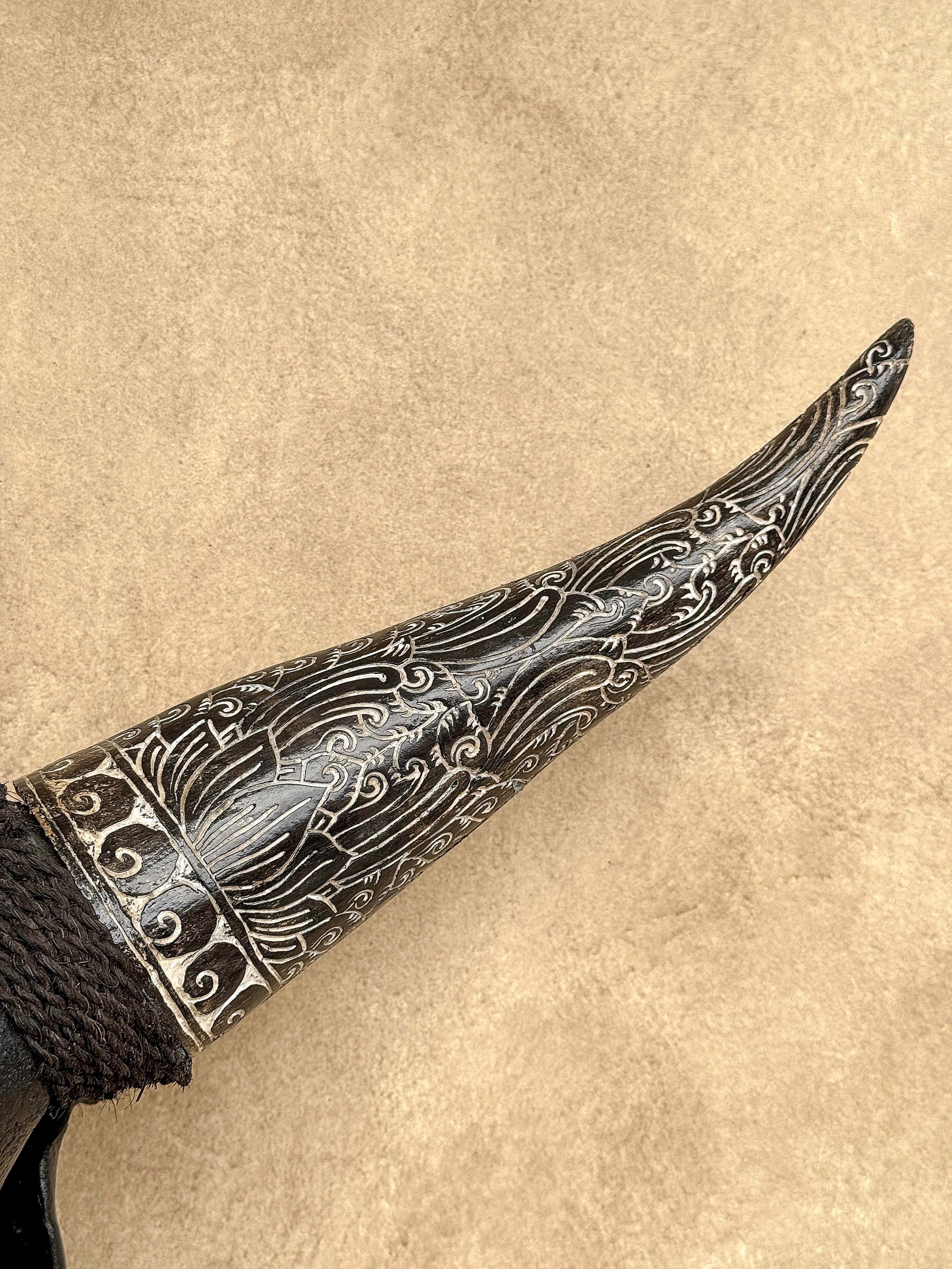 Fully carved cow skulls with Fern Carving Skull,A/178