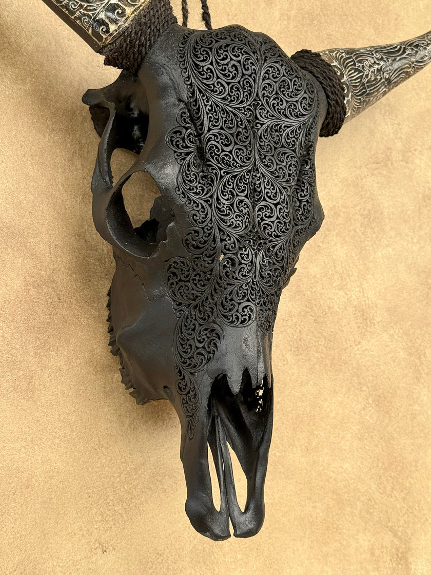 Fully carved cow skulls with Fern Carving Skull,A/178