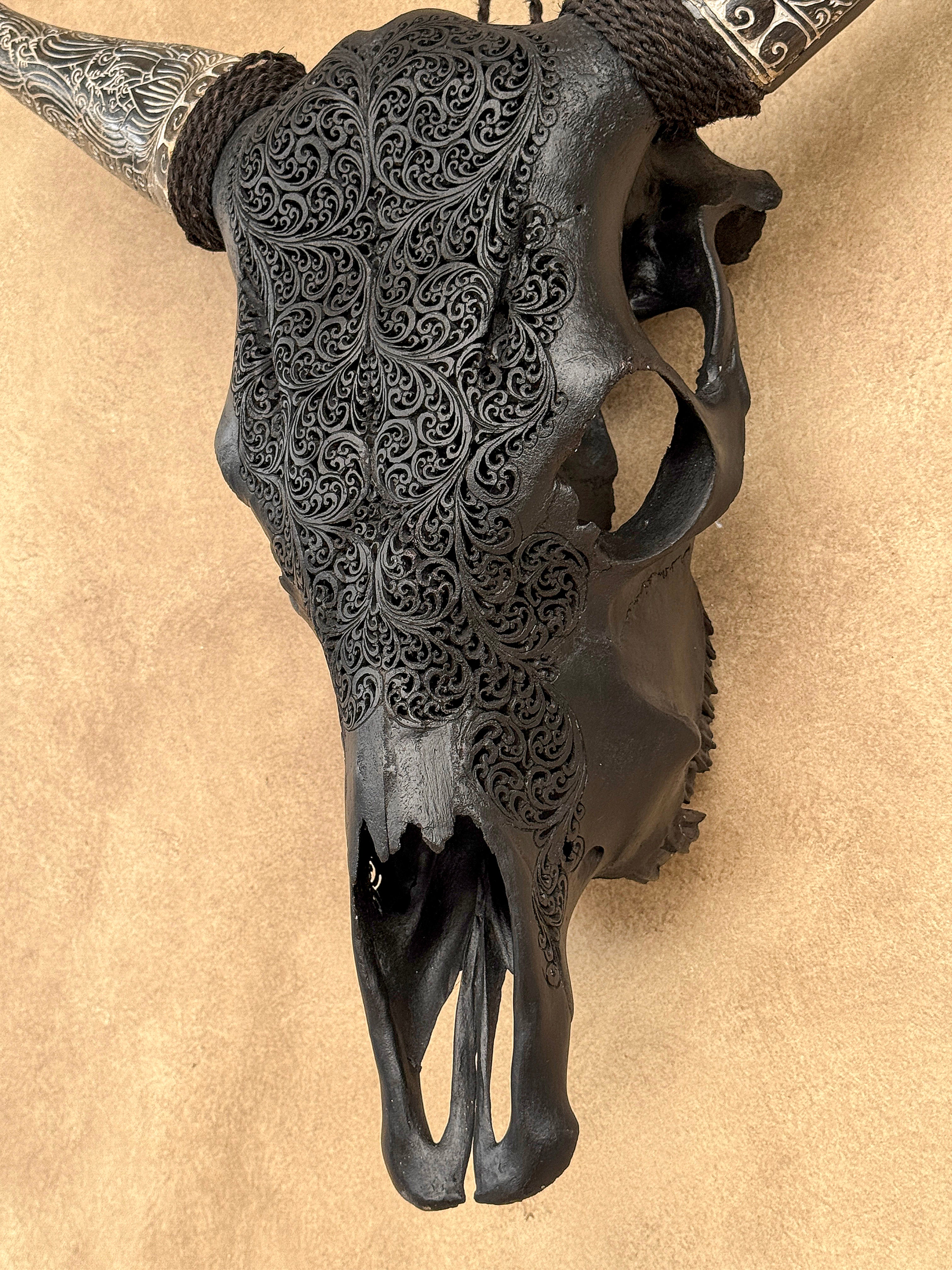 Fully carved cow skulls with Fern Carving Skull,A/178