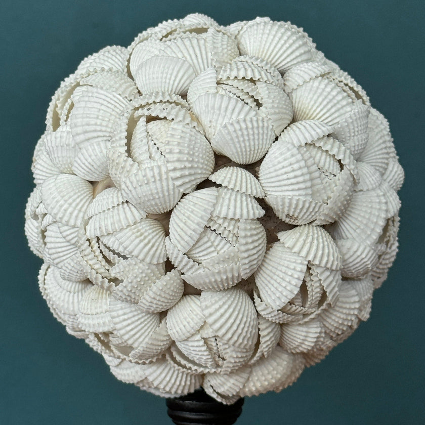 Shell ball set 3 on stand set 2 - ToS,A/020