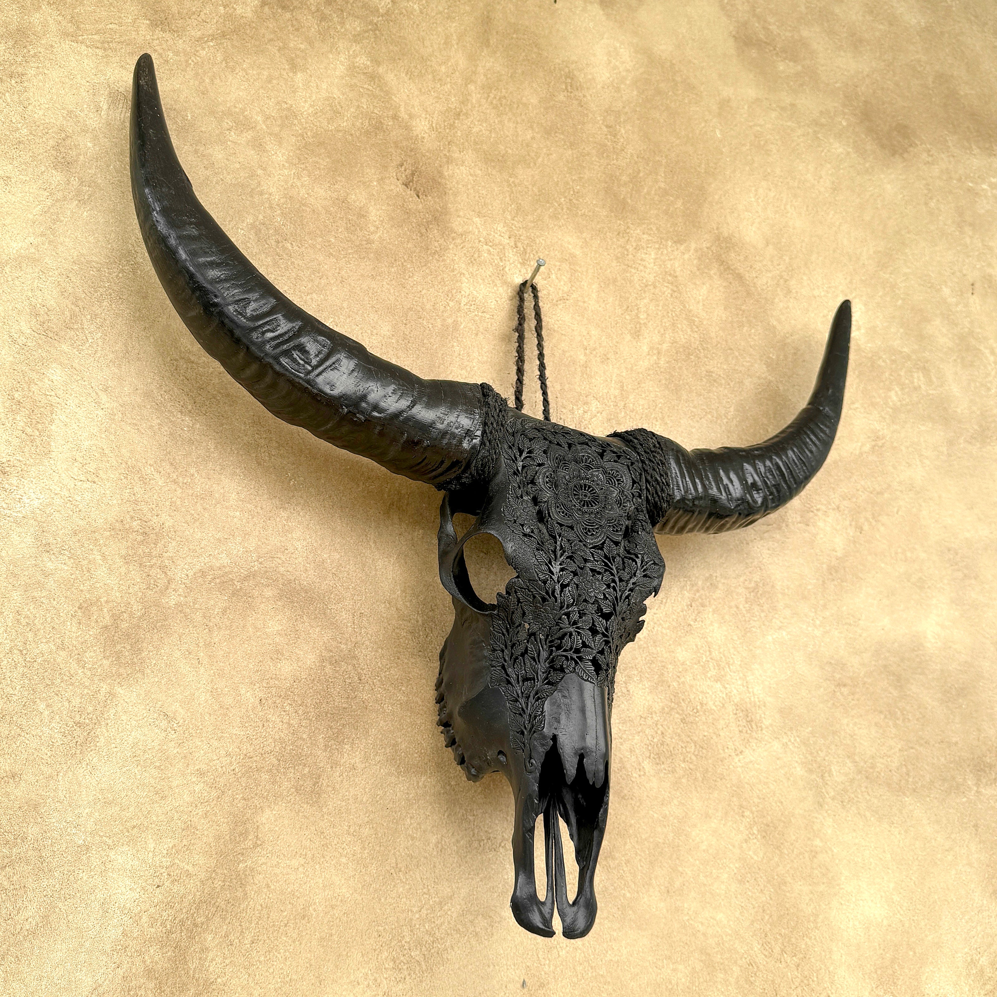 Black Carved Buffalo Skulls with Flower Mandala motif | Skull,A/187
