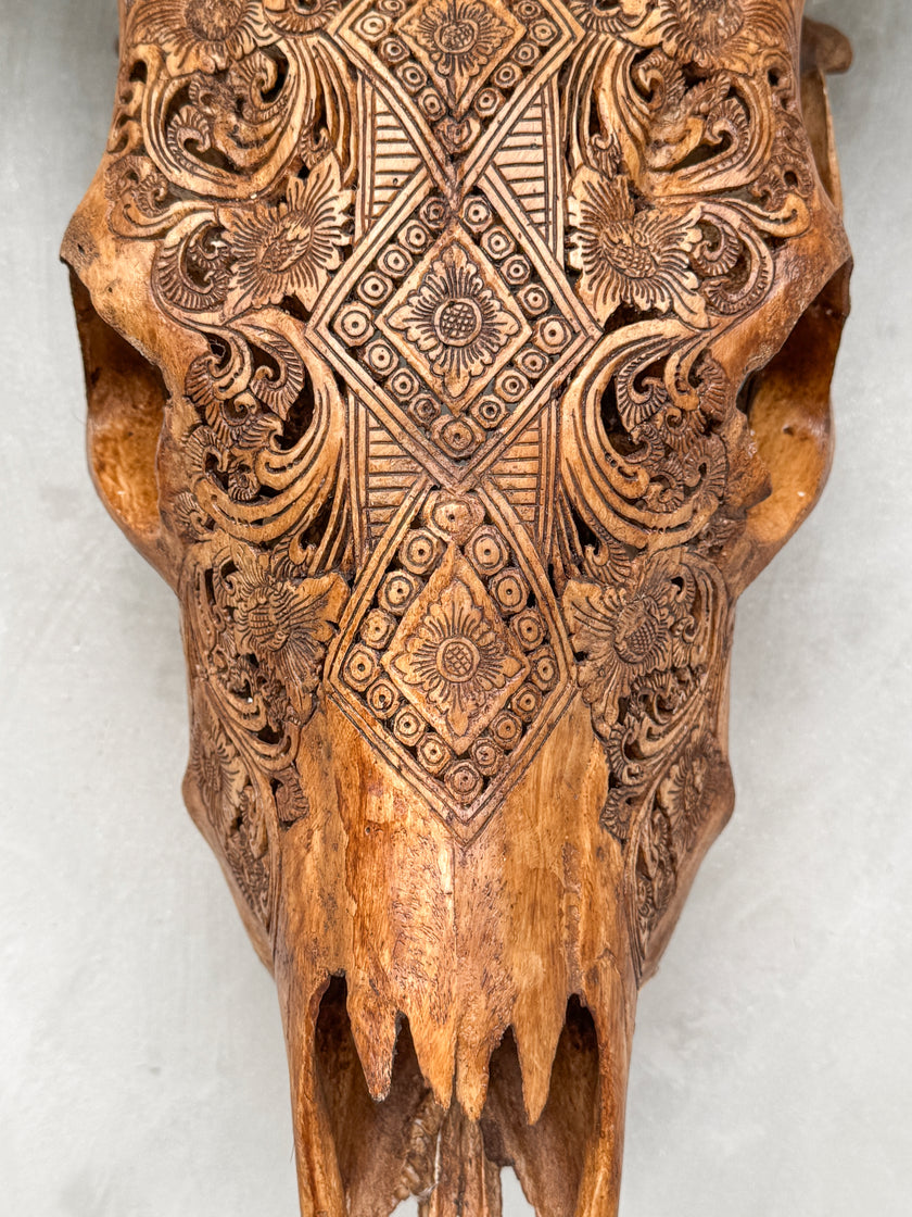 Fully carved cow skulls with Ketupat Carving Skull,A/083