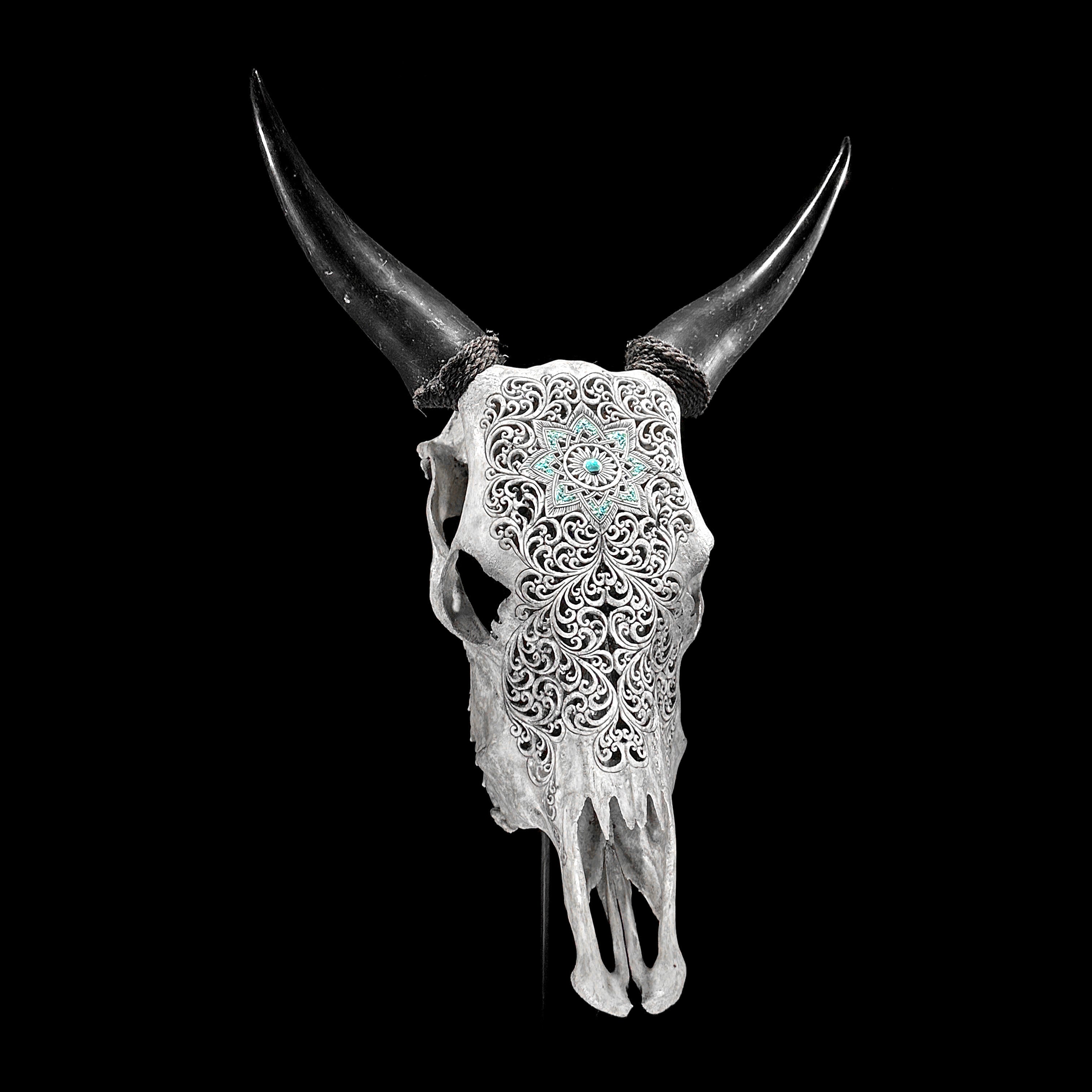Grey Carved Cow Skull With Turqoise Accents - Star mandala motif | Skull,A/140