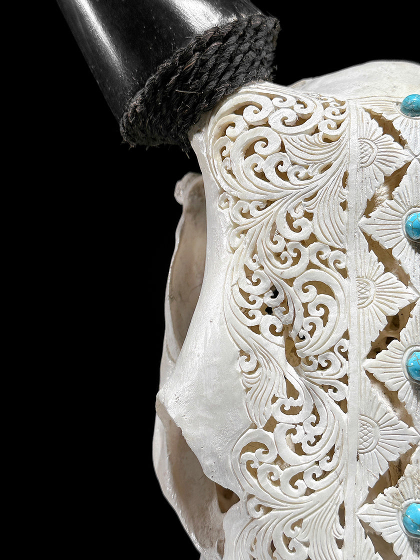 White Carved Cow Skull With Turqoise Accents - Ketupat motif | Skull,A/137