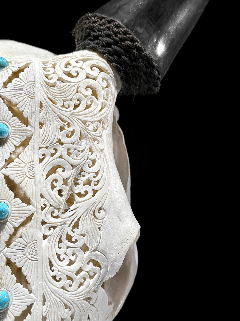 White Carved Cow Skull With Turqoise Accents - Ketupat motif | Skull,A/137