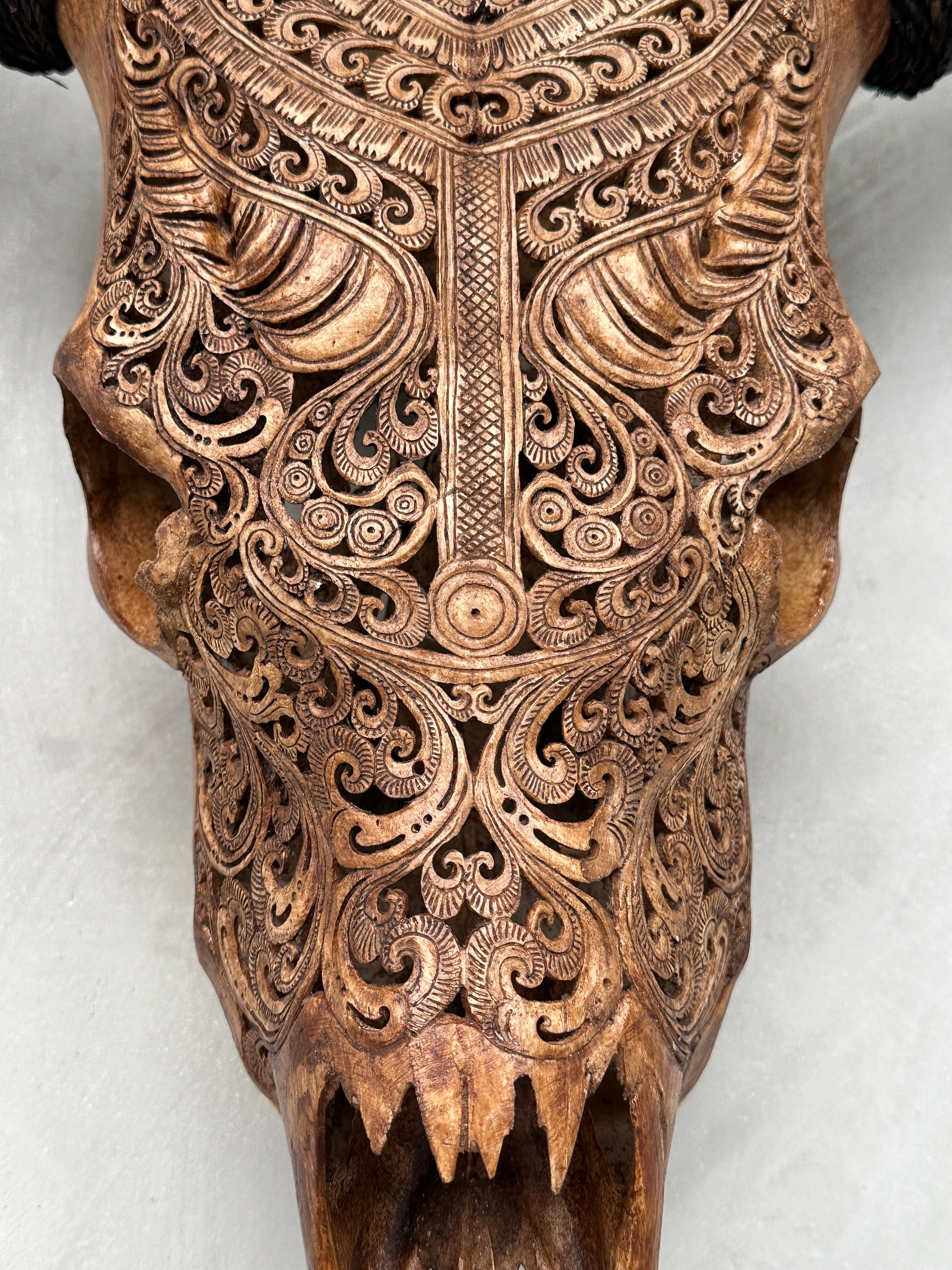 Cow & Horns Carved Badong - Skull,A/039