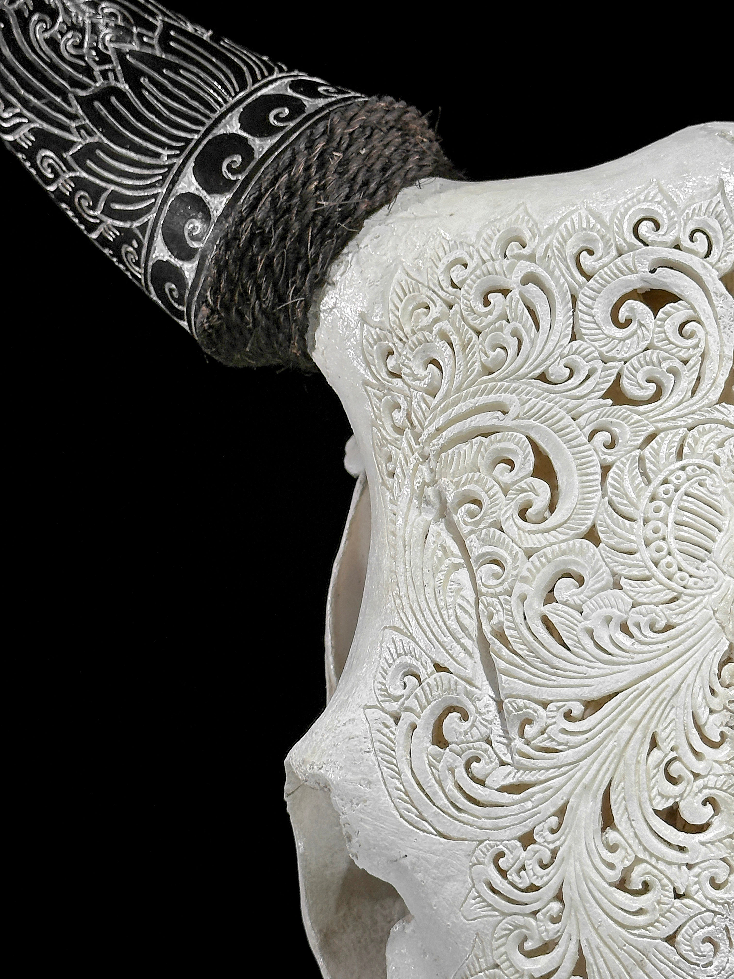 Fully carved cow skulls with Small Lotus Carving Skull,A/179