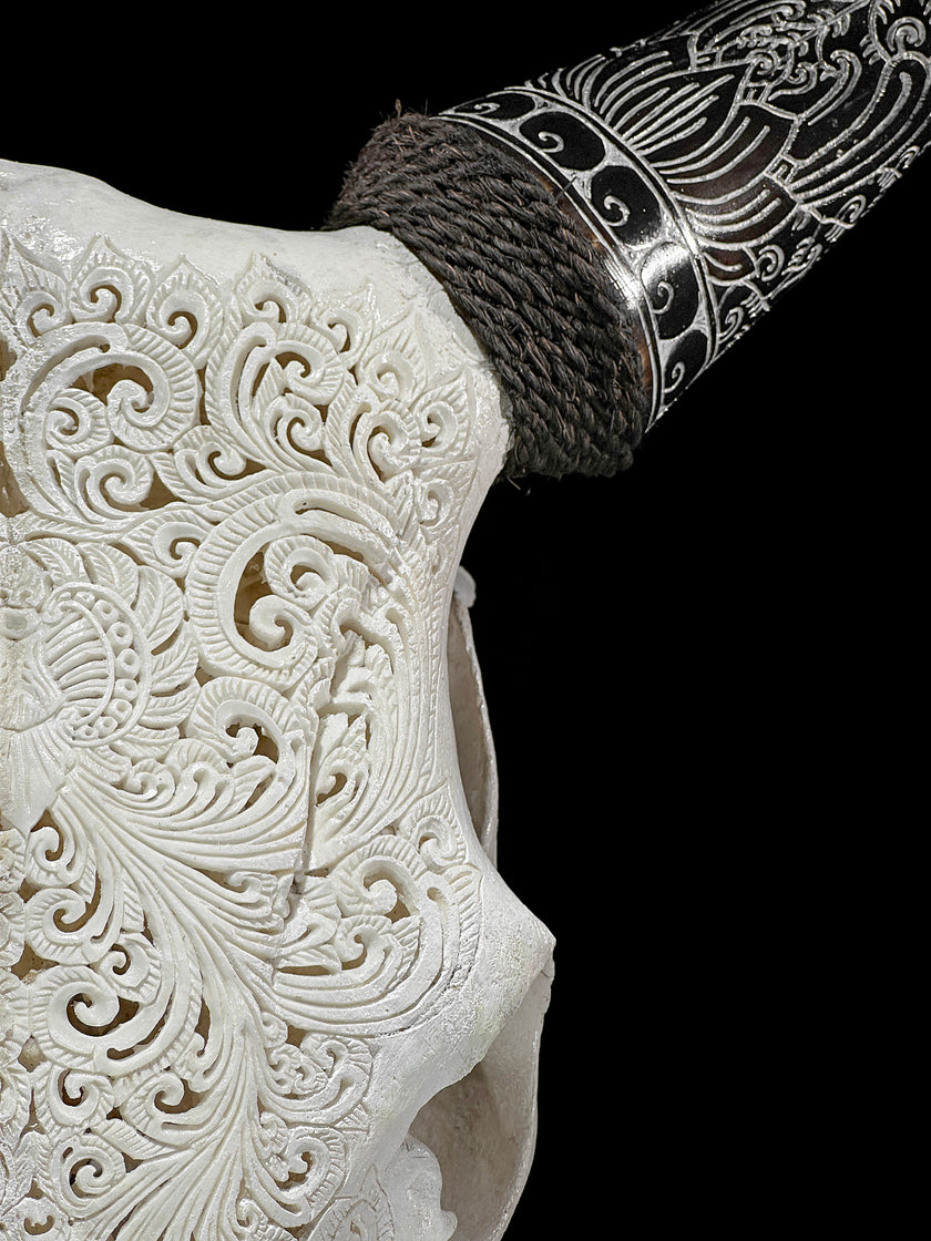 Fully carved cow skulls with Small Lotus Carving Skull,A/179