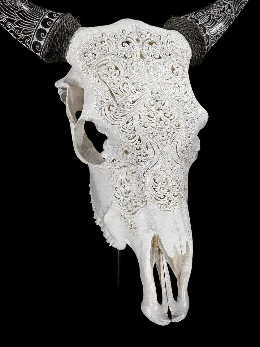 Fully carved cow skulls with Small Lotus Carving Skull,A/179