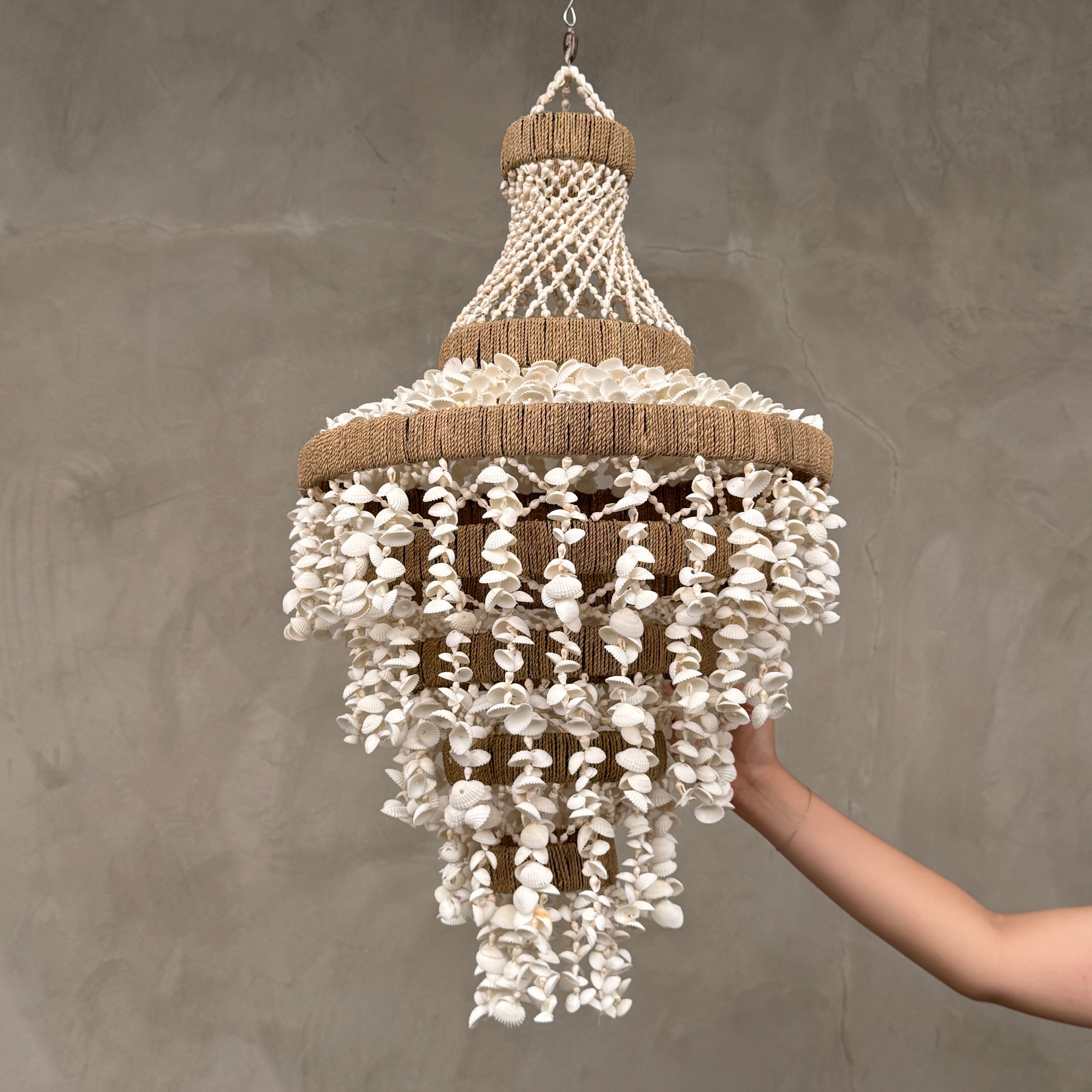 Chandelier Shell 16 - SL16