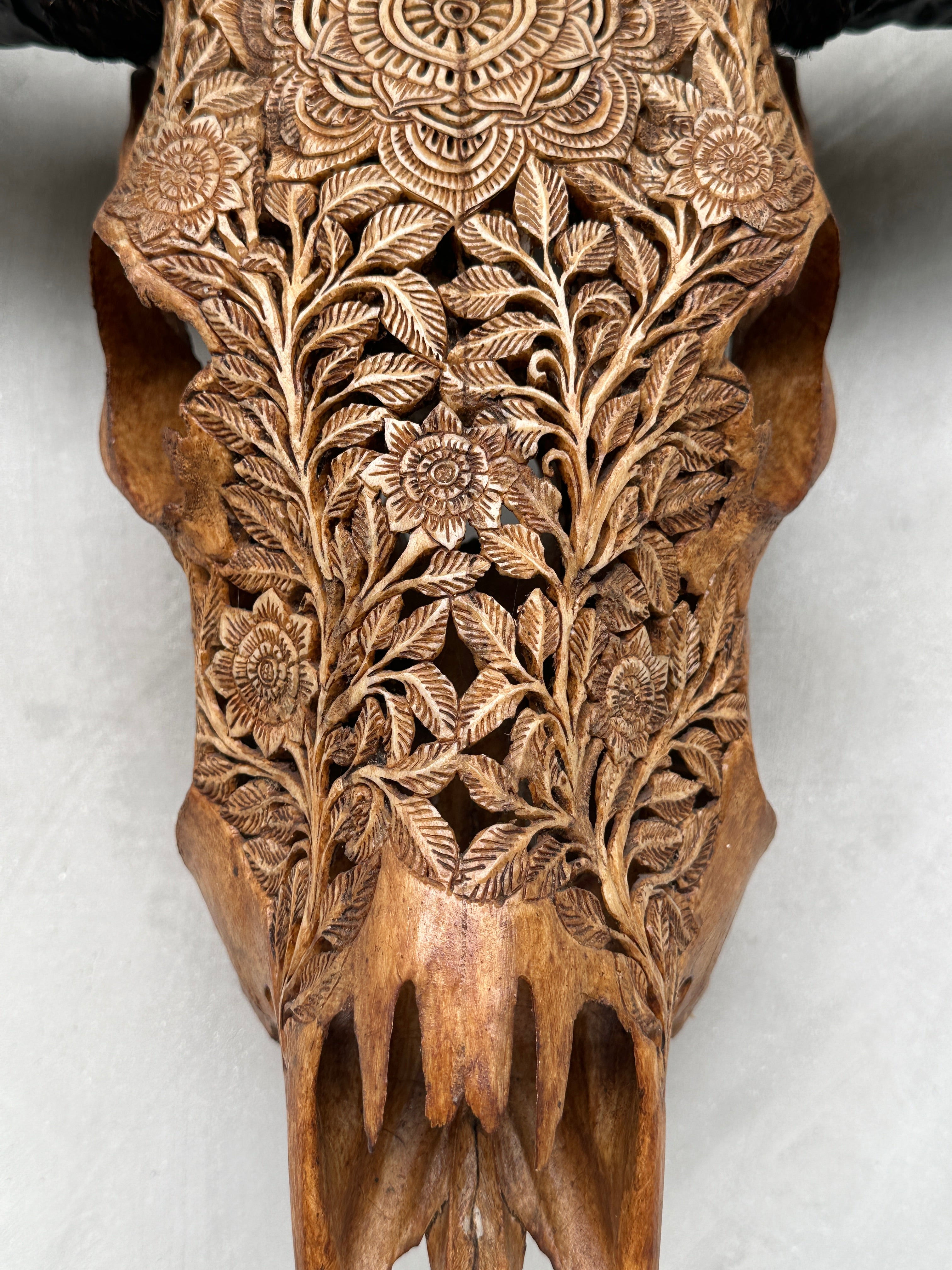 Buffalo Carved Flower Mandala - Skull,A/054