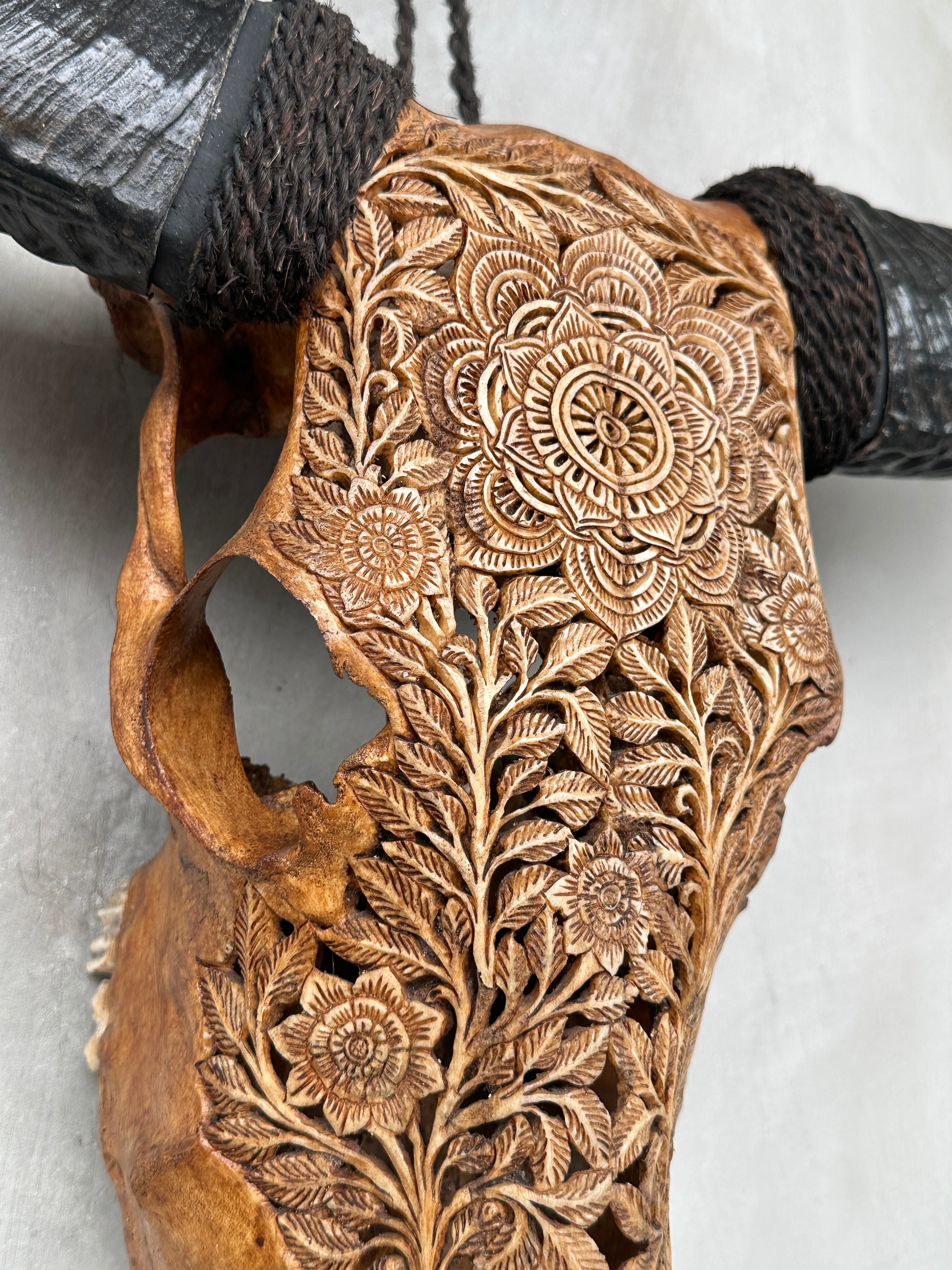 Buffalo Carved Flower Mandala - Skull,A/054