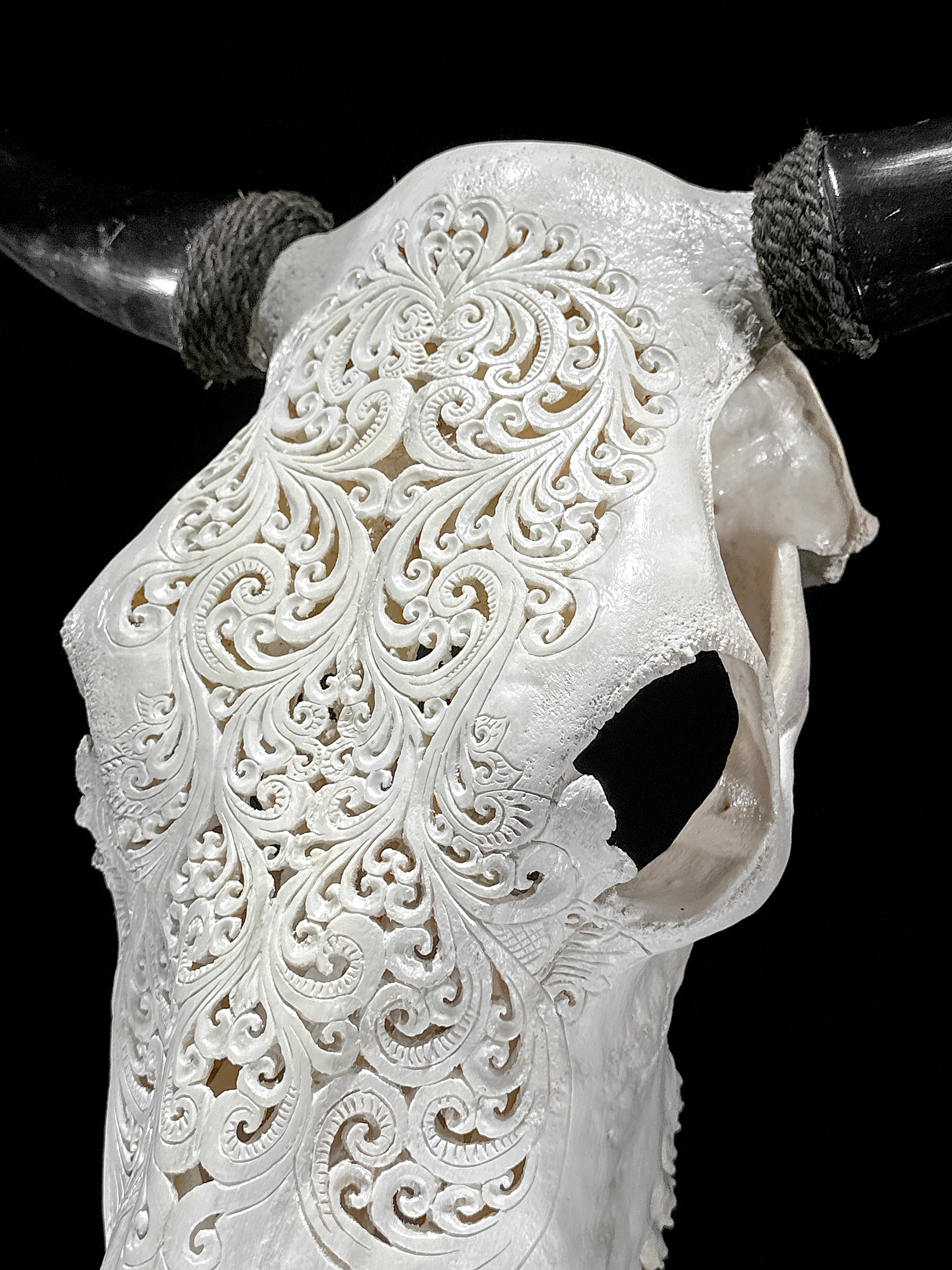 Bull Skull Carved Tradball - Skull,A/150