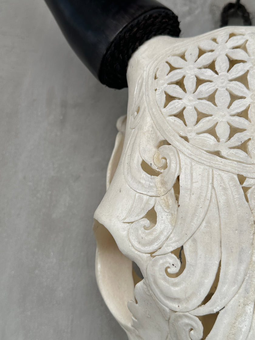 Cow Carved Flower Of Life - Skull,A/010
