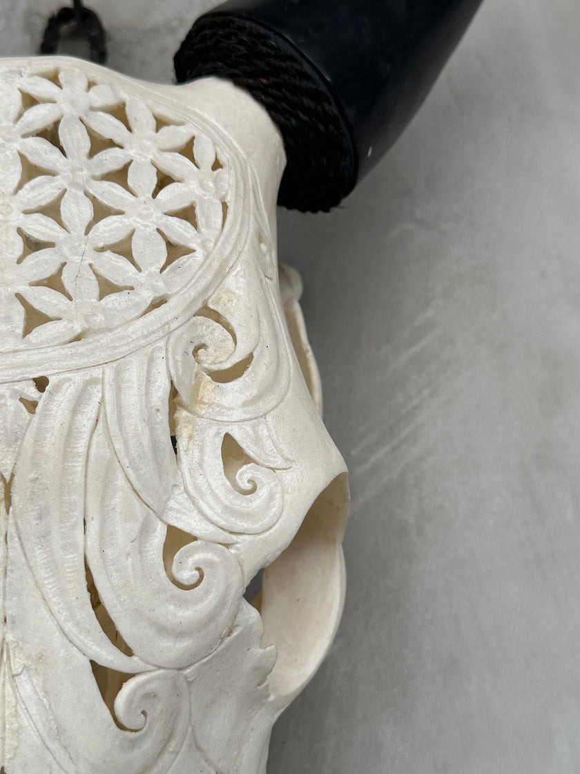 Cow Carved Flower Of Life - Skull,A/010