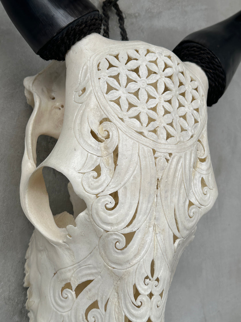 Cow Carved Flower Of Life - Skull,A/010