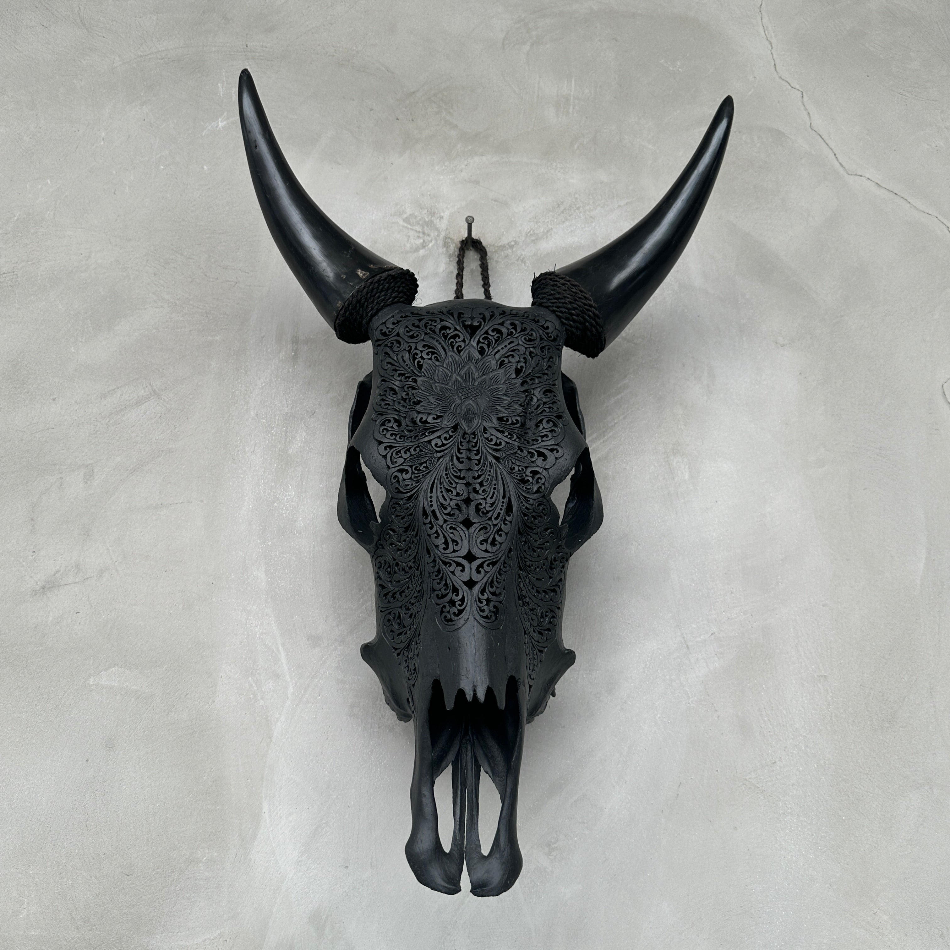 Cow Carved Big Lotus - Skull,A/009