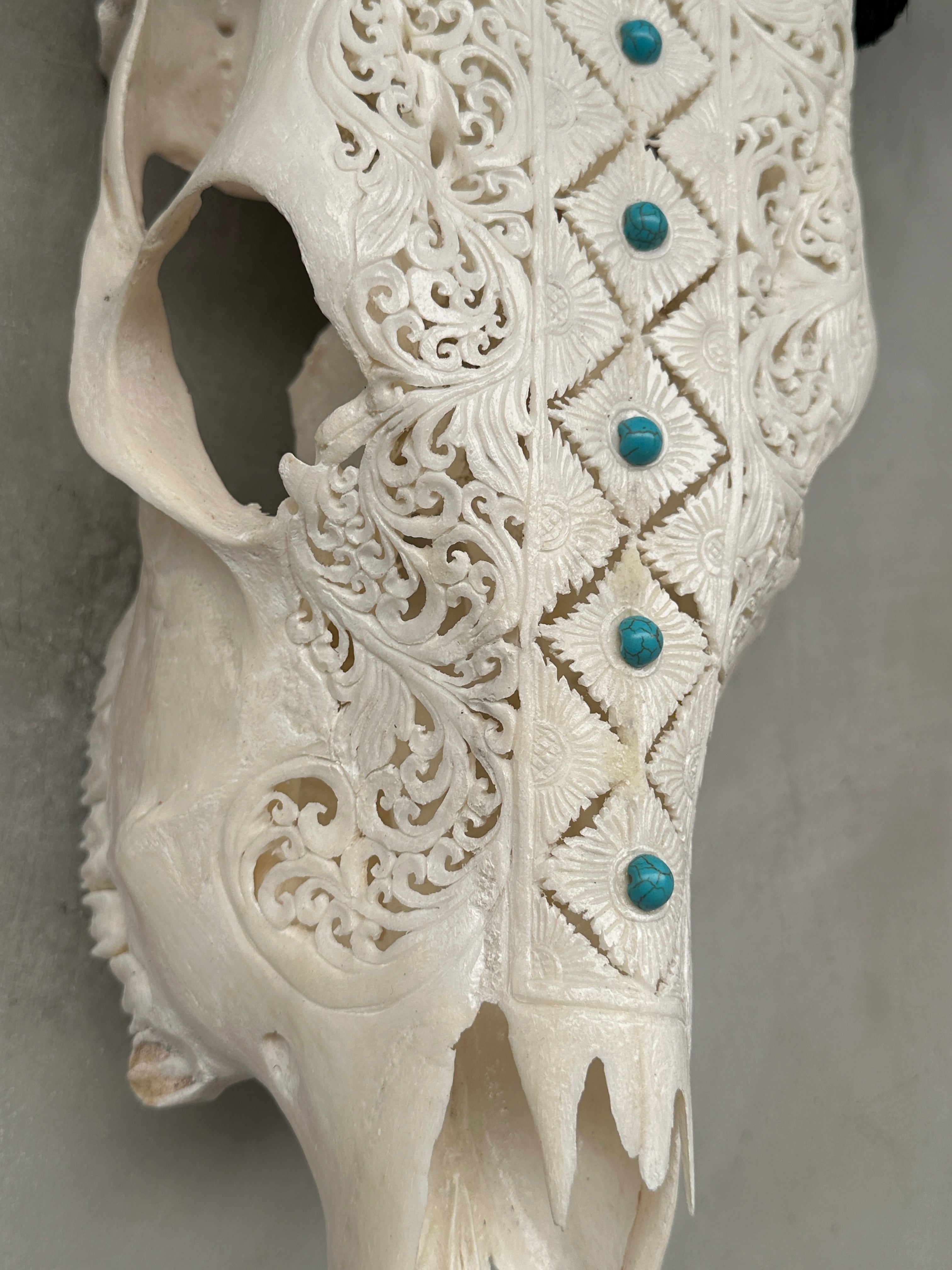 Cow Carved Ketupat - Skull,A/015