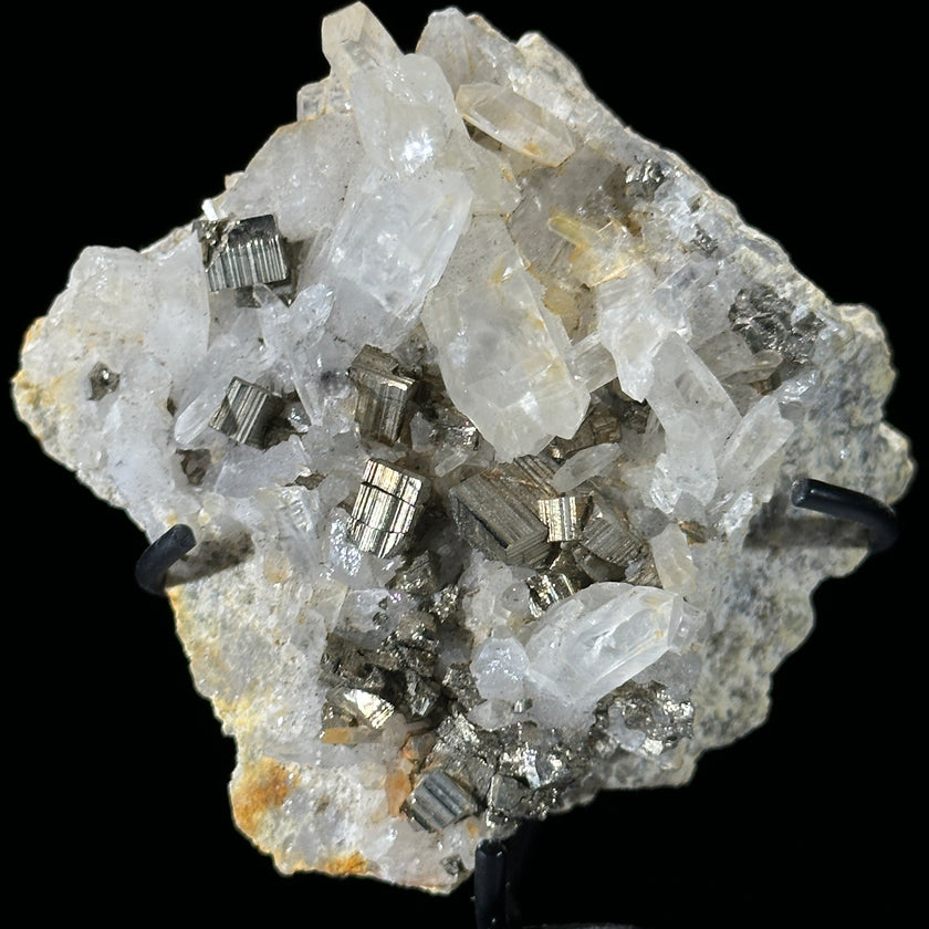 Pyrite Cluster  carving L2/281