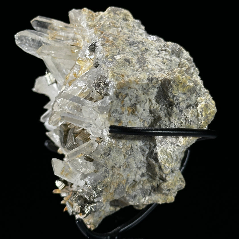 Pyrite Cluster  carving L2/281