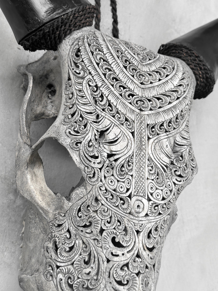 Carved Cow Skulls with Badong Carving Skull,A/076