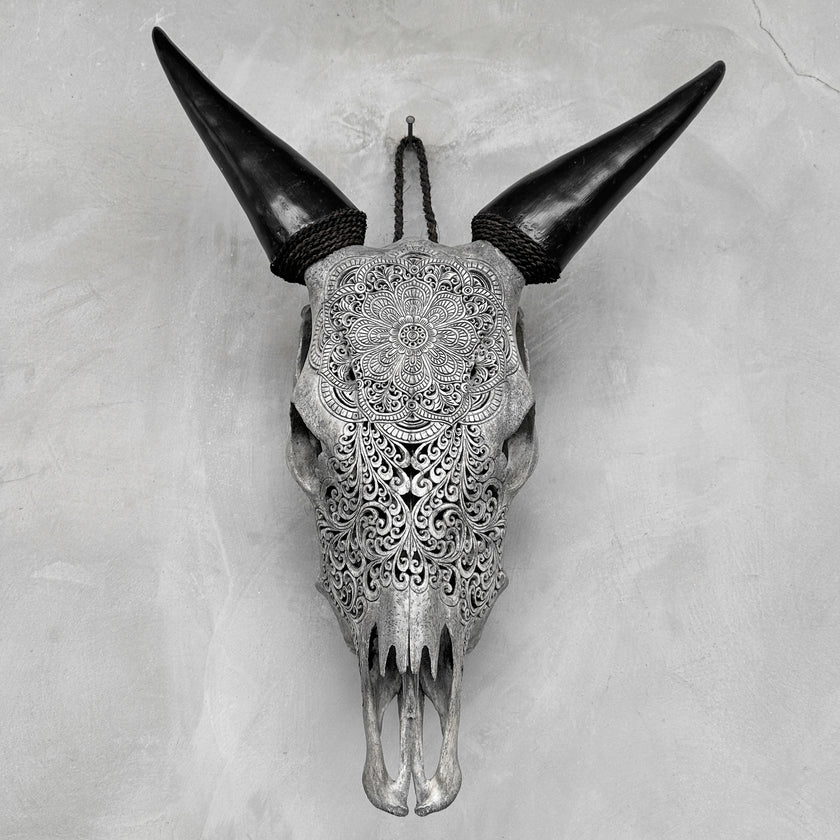 Carved Cow Skulls with Flower Mandala New Carving Skull,A/068