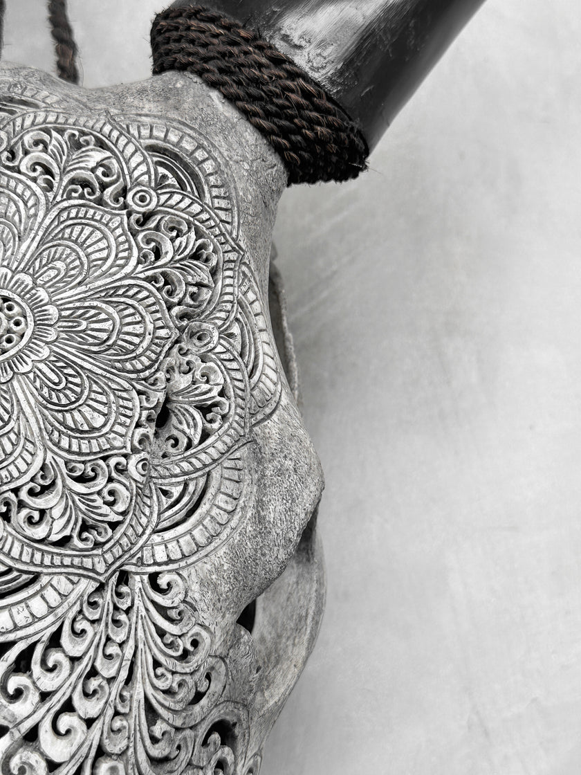 Carved Cow Skulls with Flower Mandala New Carving Skull,A/068