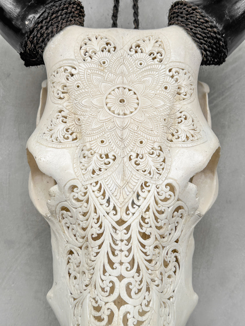 Carved Cow Skulls with Flower Mandala New Carving Skull,A/071