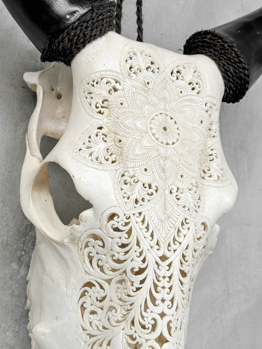 Carved Cow Skulls with Flower Mandala New Carving Skull,A/071