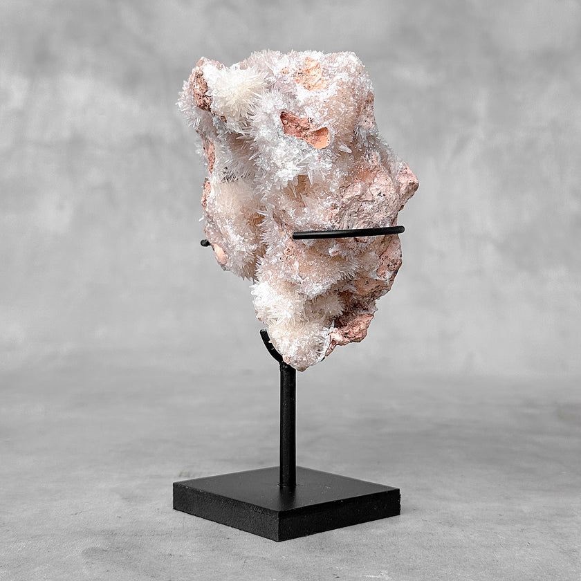 Beautiful Blush Pink Crystal cluster CC/511