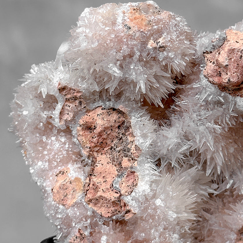 Beautiful Blush Pink Crystal cluster CC/511