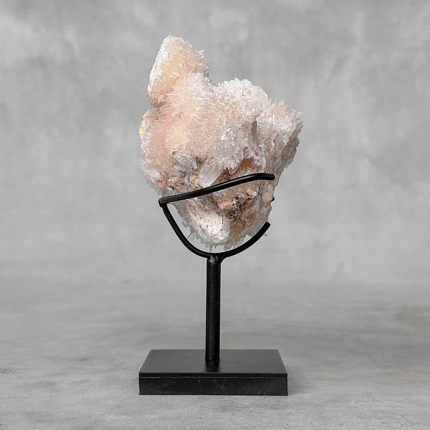 Beautiful Blush Pink Crystal cluster CC/514